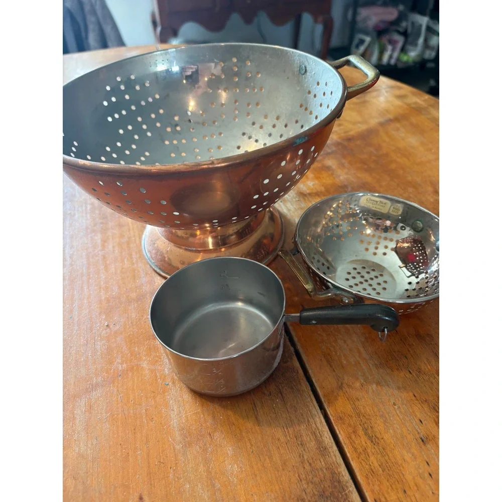 Vintage Copper Colander Set Crowning Touch Korea Strainer Measuring Cup patina - Picture 1 of 8